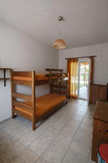 Thalassa Beach House - Beachside Stay in Aegina - 3