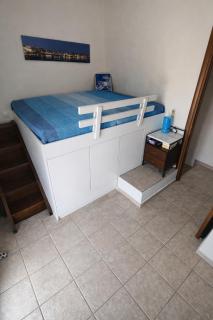 Thalassa Beach House - Beachside Stay in Aegina - 1