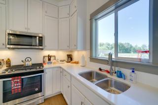 Bozeman Home with Deck Walk to Fishing, Hot Springs - 4