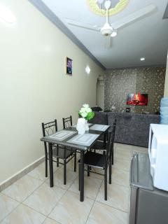 Heavenly homes apartment - 4