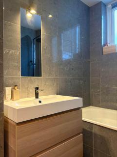 Ocean Pearl Apartment - 1