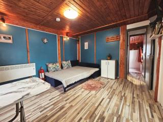 Casuta dintre brazi - Valea Doftanei - 2 camere - 2