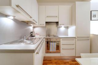 Romantic getaway on Lake Como! Private box, wifi - 6