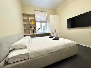 Doroshenka street 19-4 - 1