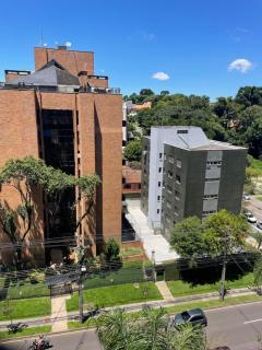 Quarto Privado em Apto Bigorrilho - 1