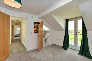 Finest Retreats - The Holt - 5