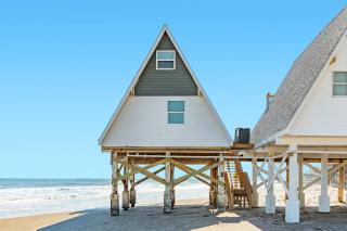 A Frame Closest to Beach - Iconic Unique - 4