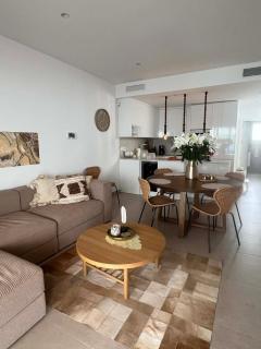 Modern new Pool Villa - 8