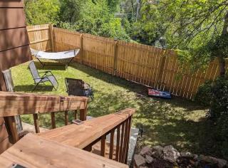 Charming 2 Bedroom Apartment - 8