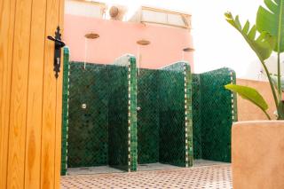 Salty Water Tribe Surf House - 5