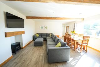 Honeysuckle Cottage - 9