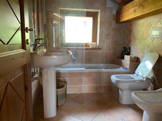 Beautiful chalet accommodation with covered parking - 5