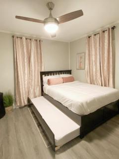 The Exclusive Retreat! Mins To Casinos & McNeese! - 5