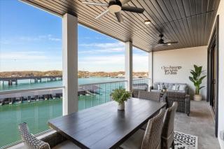 Waterview Retreat in Osage Beach with Public Dock and Community Pool - 9