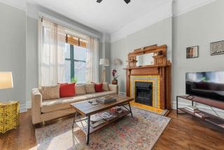 Secret Gallery on the Park- 2bd,1ba - 0