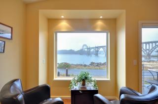 Waterfront Oregon Abode with Balcony and Ocean Views! - 2