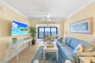 Mariner Pointe 1042 - 9