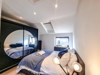 Brookfield House - 1