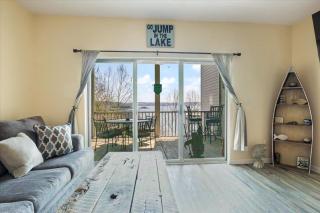 Main channel view playground no steps enrty - 7