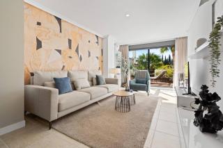 Estepona Apartment at Sunset Golf - Pool And Parking - 4