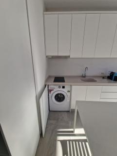 Arta's Beach Apartments - 9