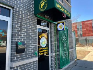 UrbanEden Loft Apartment - 8