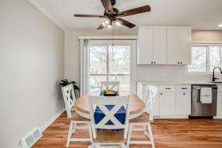 Family friendly, Youth Sports tournaments, World Cup-Ready, Lenexa, 3BR Near KC - 5