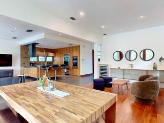 Private Pool Hot Tub Rooftop Deck - Waterscape - 1