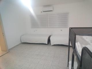 שלמות מול הכנרת - 2