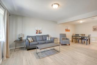 Relax Poolside Central Group Getaway in Mesa! - 1