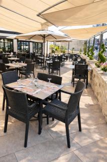Logis Hôtel-Restaurant Au Vieux Morvan, au cœur de la Bourgogne, Piscine & Spa, Hôtel Climatisé - 5