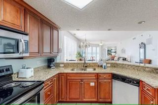 Oceanfront Condo 201 3BR by Sterling Sands - 2