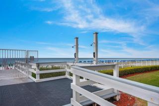Oceanfront Condo 814 by Sterling Sands - 6