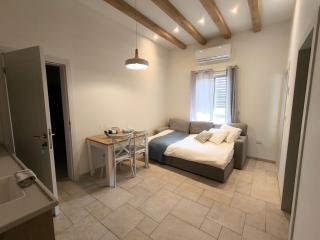 פינה בנוב - 4