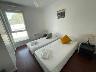 Bel appartement en résidence - parking gratuit - 8