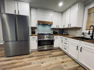 The Blue House Jr - 7