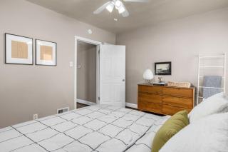 Cozy 1BD1BA in a Great Location for Extended Stay - 1