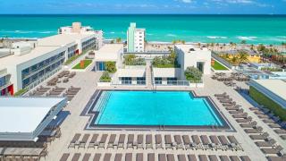 Ocean View Stay with Rooftop Pool Near the Beach - 4
