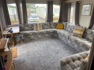 Spacious Caravan Morecambe Parkdean caravan Park - 0