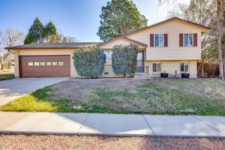 2 Mi to Citadel Mall Home with Furnished Patio! - 9