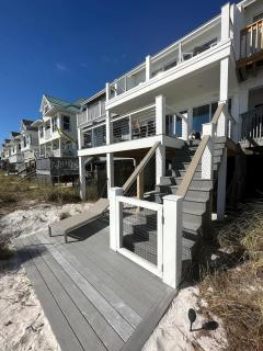 Destin Beachfront Oasis - 7
