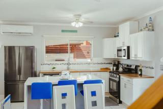 5 minutes to Eagle Beach Blue Lagoon by Bocobay - 4