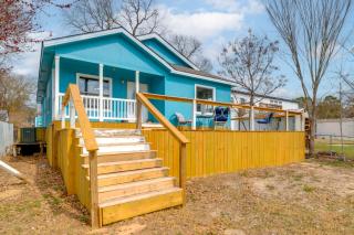 Lake Conroe Bliss Waterfront Home with Boat Ramp - 9