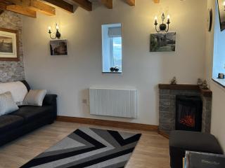 Ysgubor Ddegwm Bach - 5