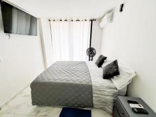 Moderno Apto 2 Hab Con Aire Acondicionado y Balcón - Cerca a la Foscal - 4