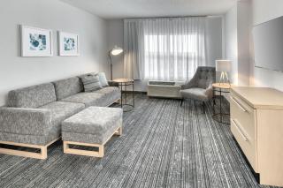 TownePlace Suites by Marriott Sudbury - 1