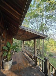 three little birds 2 bedroom บ้านไม้กลางสวน - 9