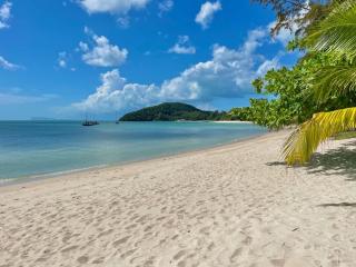Villa Mona-Beachfront Sunset Peaceful Garden Villa - 0