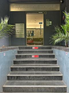 Beautiful 2 Bedroom Home In Bristol - 7