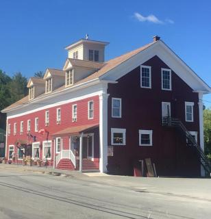 Essex House & Tavern - 4